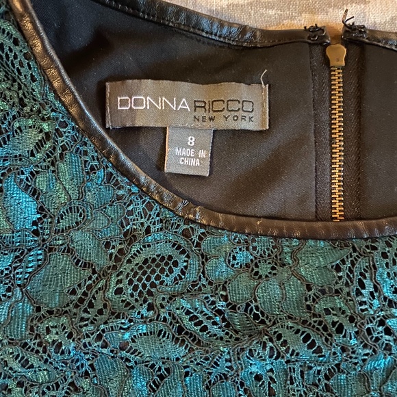 MODEST LACED DRESS - Picture 5 of 5